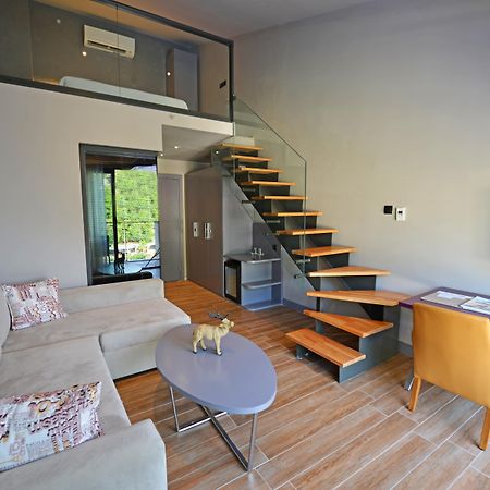Mirage World Hotel İcmeler Εξωτερικό φωτογραφία
