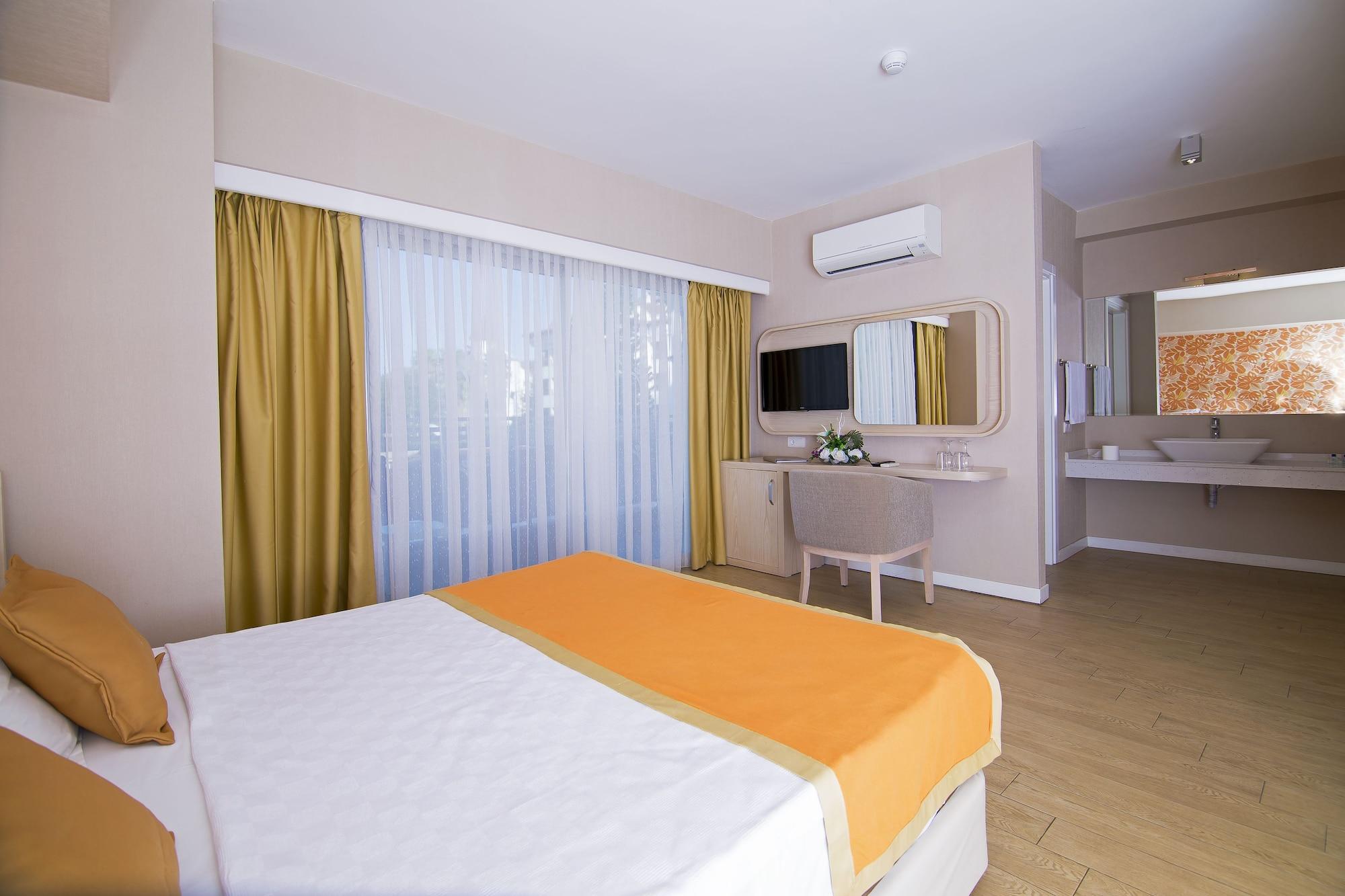 Mirage World Hotel İcmeler Εξωτερικό φωτογραφία