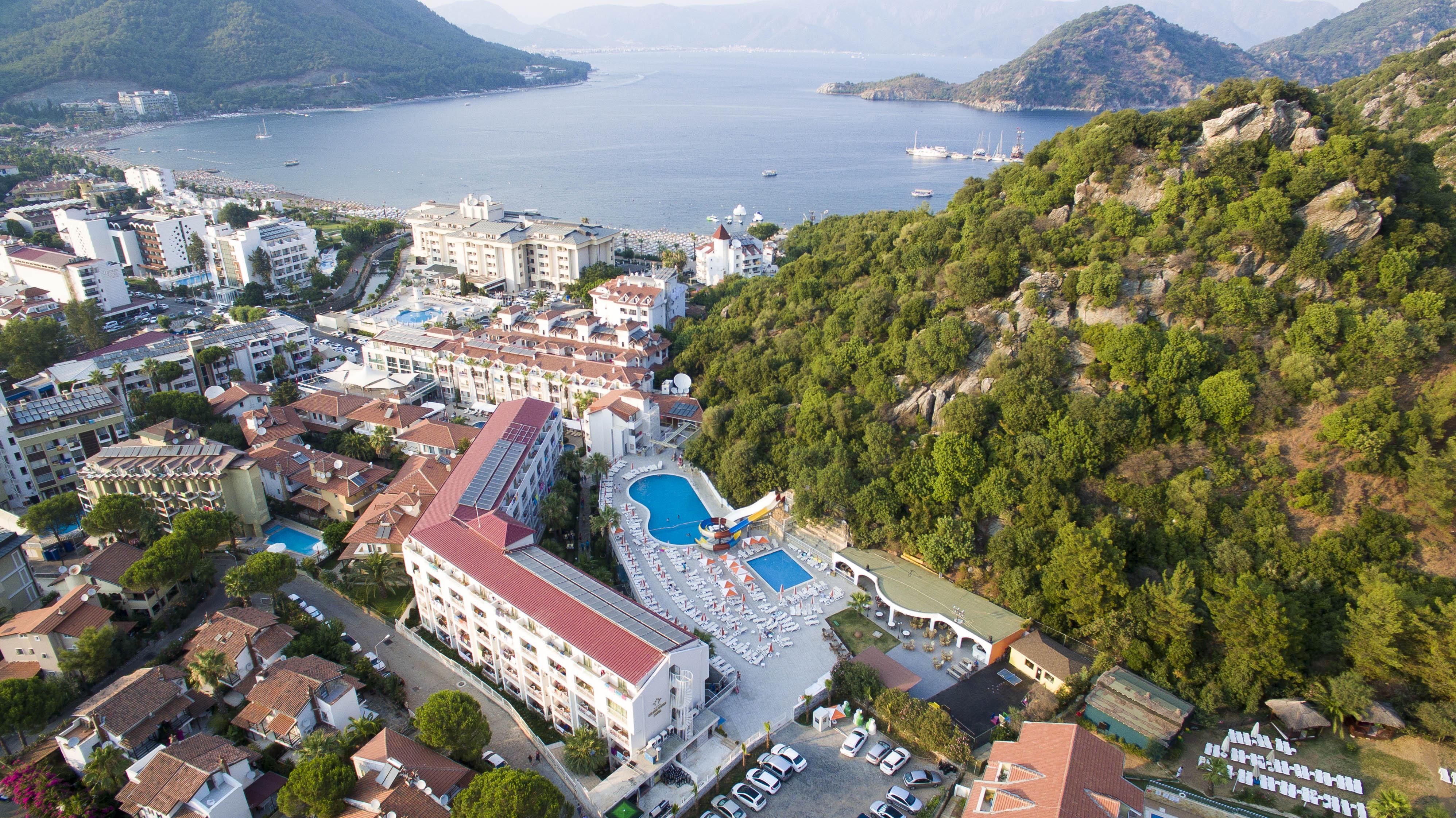 Mirage World Hotel İcmeler Εξωτερικό φωτογραφία
