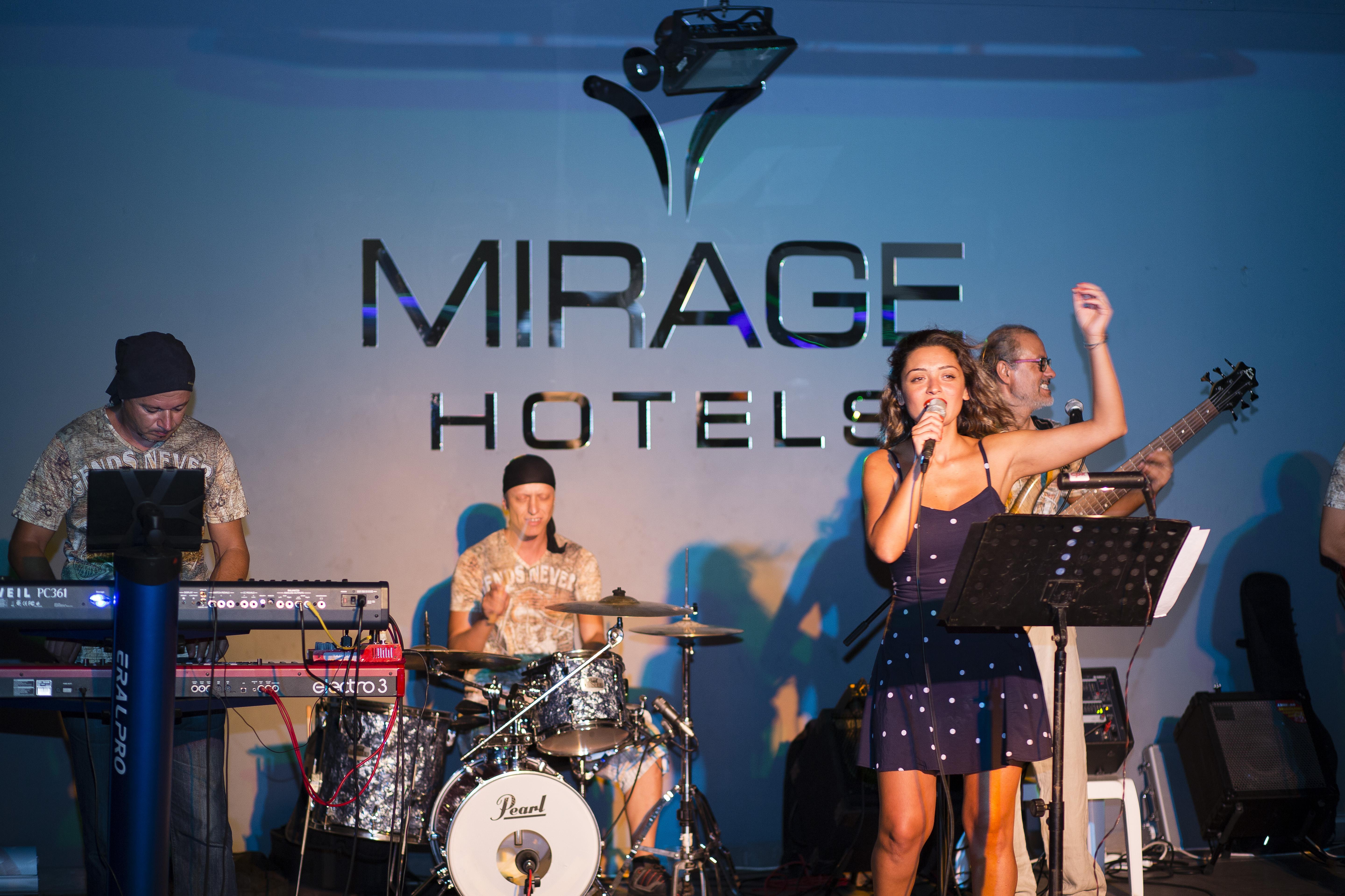Mirage World Hotel İcmeler Εξωτερικό φωτογραφία